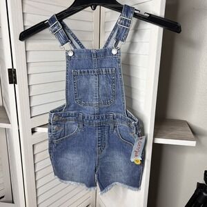 Small 6/7 Girls Shorts Denim Bib‎ Cat & Jack Girls Wit Frayed Hem NWT Blue